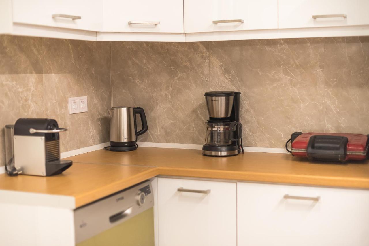 Victoria Best Apartments Ateny Zewnętrze zdjęcie
